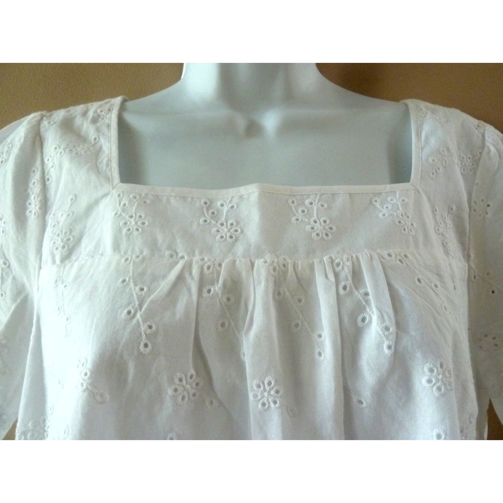 Talbots White Eyelet Cottagecore Blouse Square Neck Cotton Top Medium 8 10